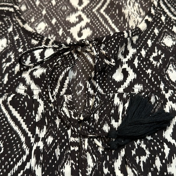 American Eagle Blouse - Picture 8 of 8